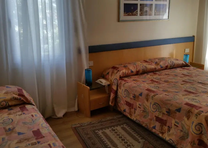 Montepiana Отель Местре