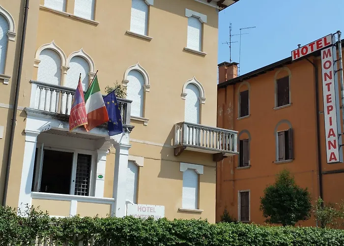 Montepiana Отель