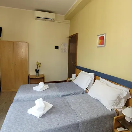 Hotel Montepiana 2*