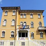 Montepiana מלון